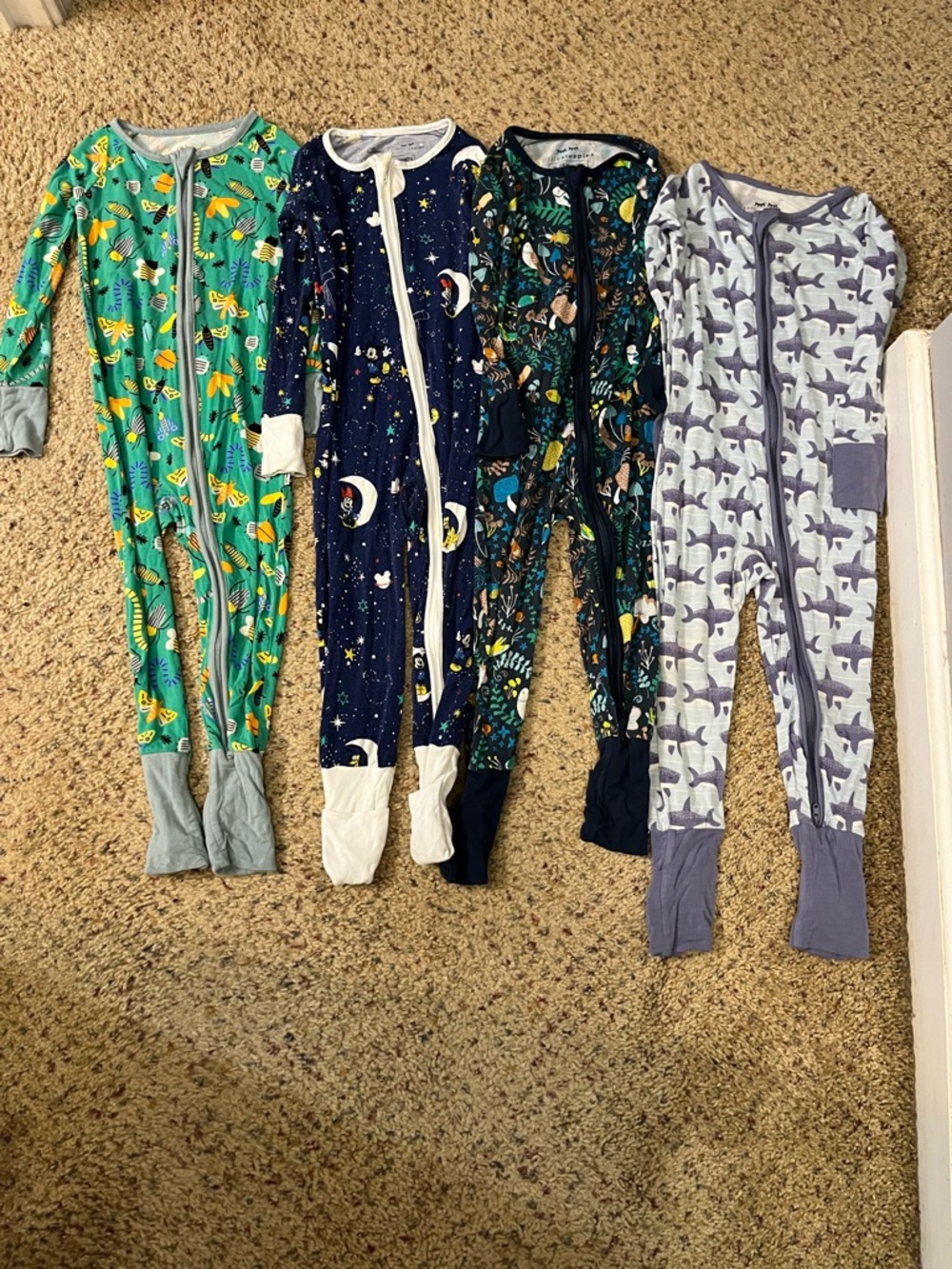 Little sleepies 18-24m zippy bundle